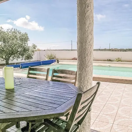 Beautiful In Laiguillon Sur Holiday home L'Aiguillon-sur-Mer